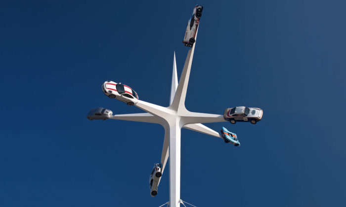 Gerry Judah vytvořil sochu hvězdy k výročí 70 let automobilky Porsche